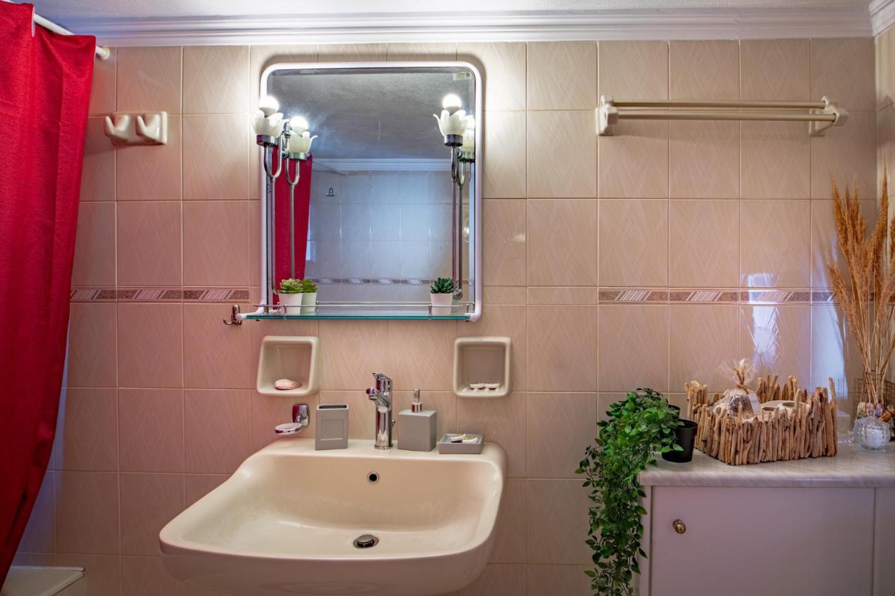 Golden Flower'S Apartment Poros  Exterior foto